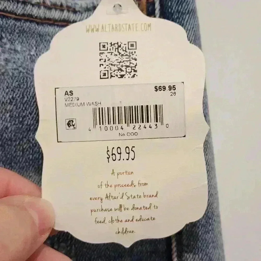 NWT Altar'd State Button Fly Distressed Denim Jeans Size 26 - Picture 6 of 12